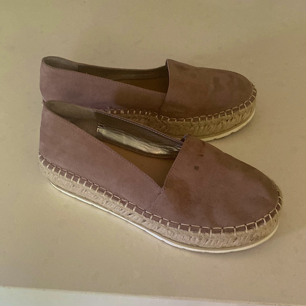 Carlos Santana mauve platforms